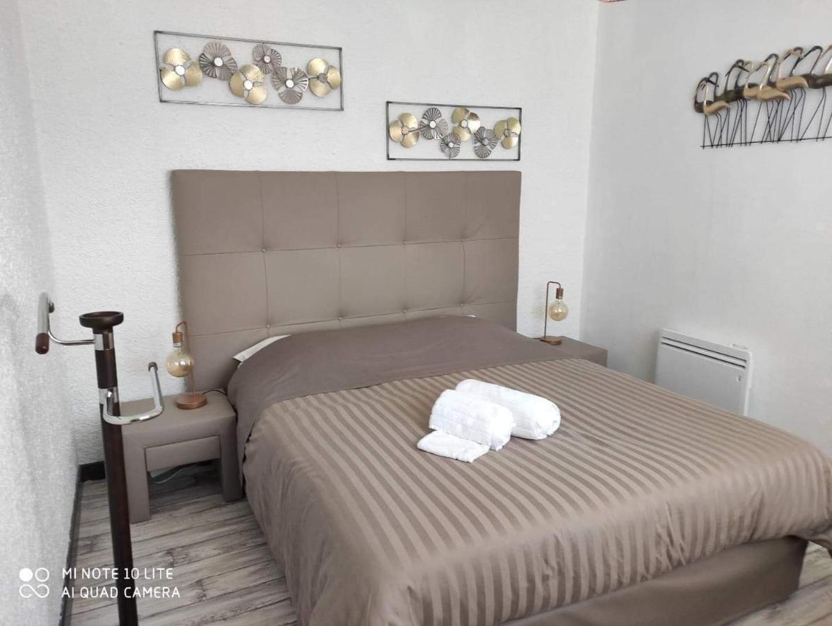 Auberge De La Voute Chooz ภายนอก รูปภาพ
